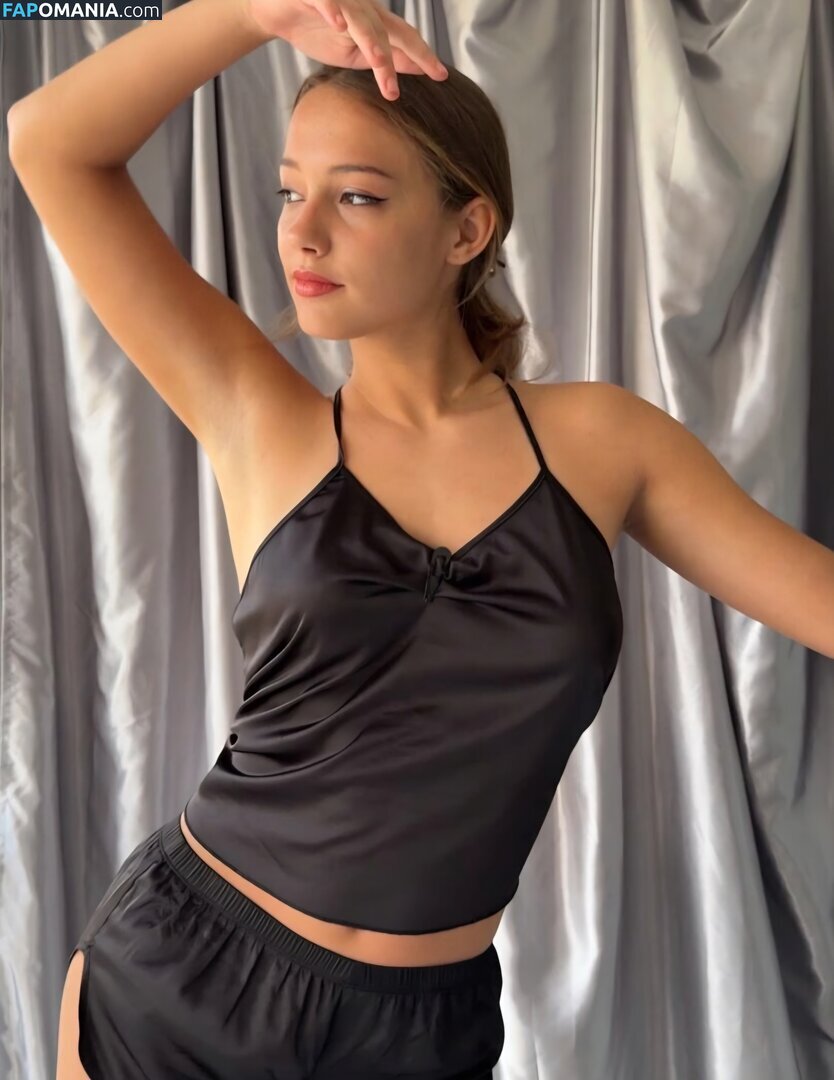 Anfisaria Riazhkina / Odd-Crab8566 / anfisaria Γυμνός OnlyFans  Διαρρεύσαστη φωτογραφία #8
