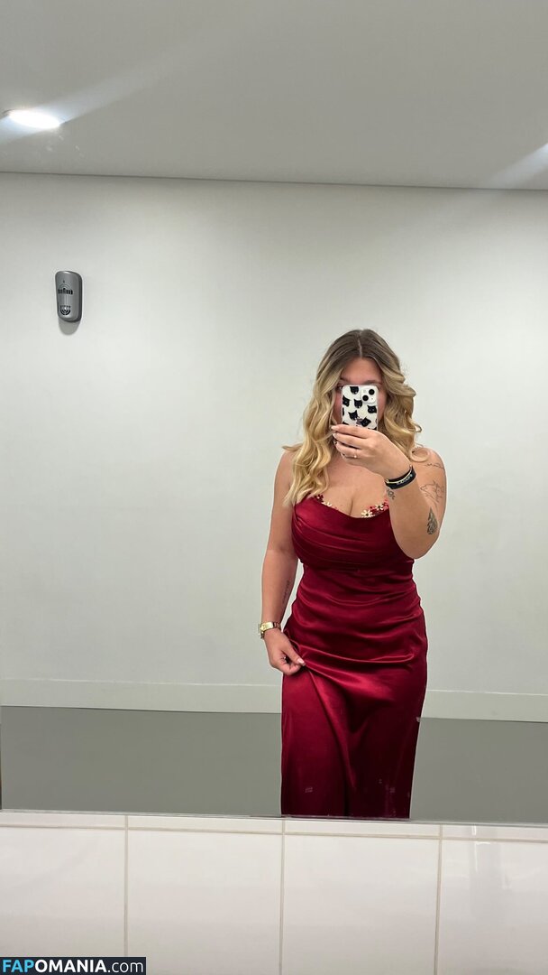 Apoline Perret / apolineprrt / shaniaperrett Γυμνός OnlyFans  Διαρρεύσαστη φωτογραφία #4