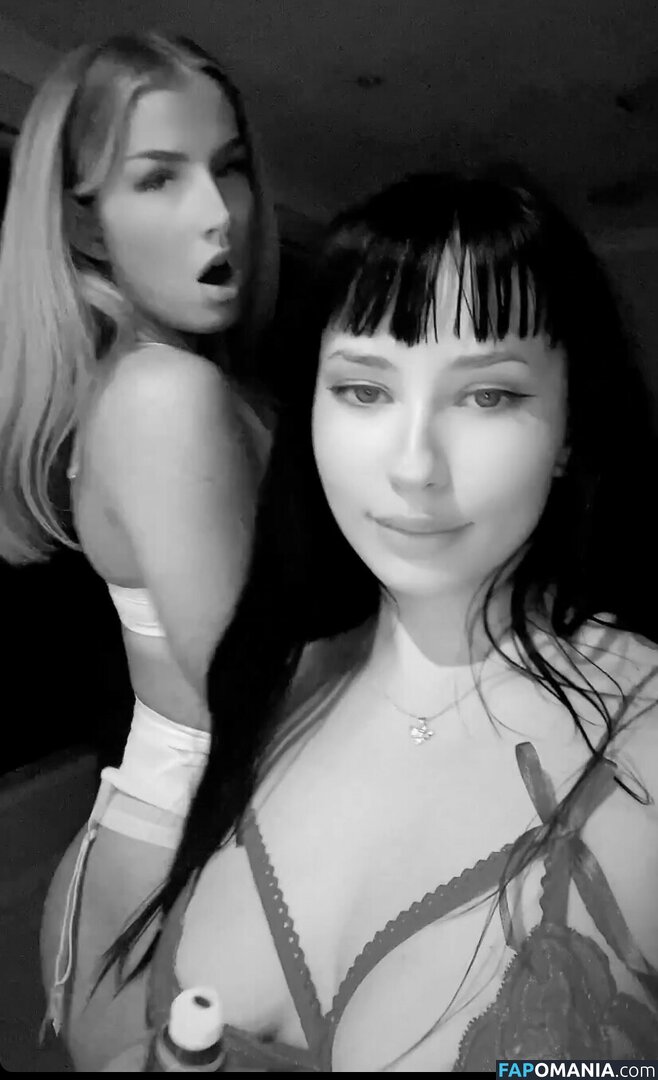 Aprilxo / _oshagracee_ Γυμνός OnlyFans  Διαρρεύσαστη φωτογραφία #5