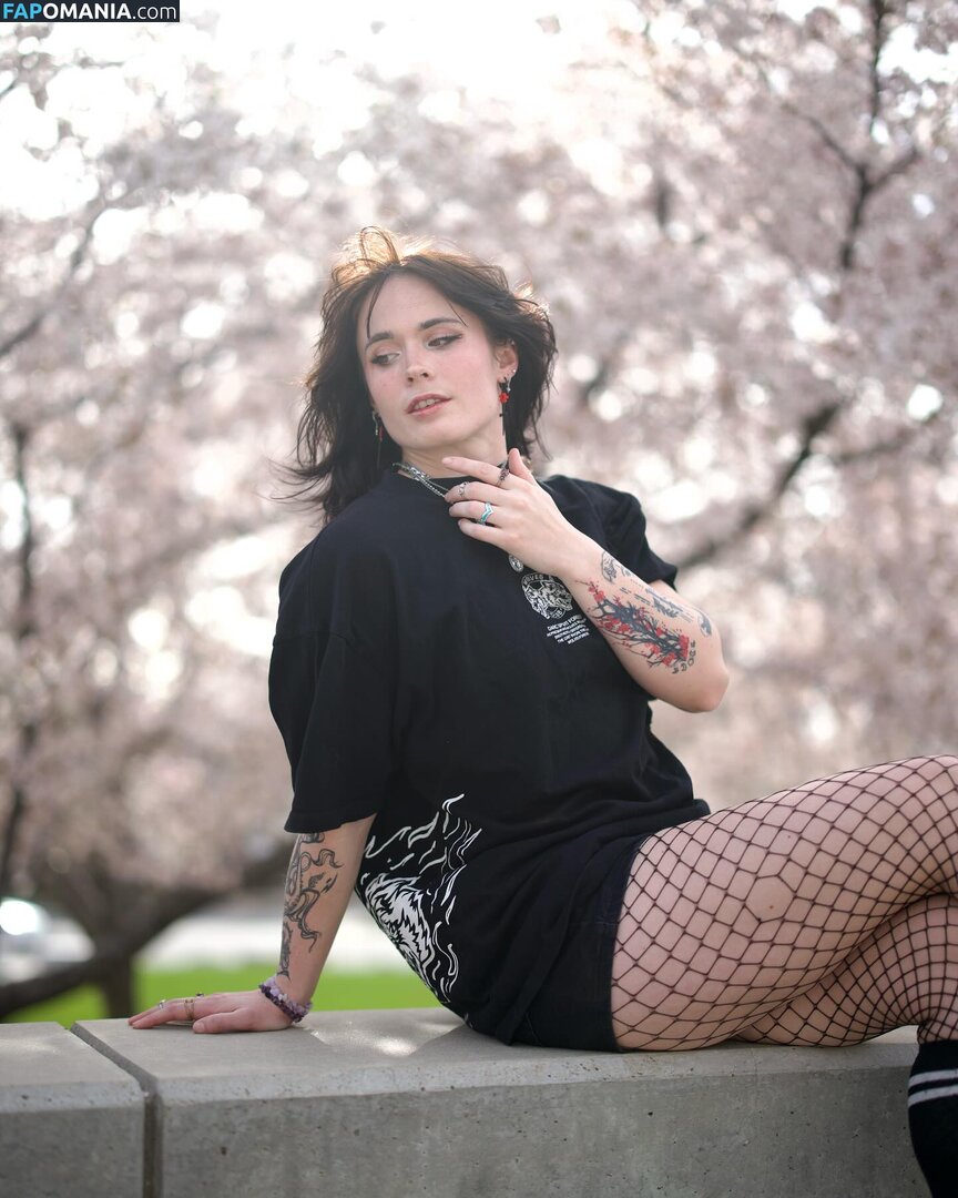 Athena Grimes / athena.grimes_ / athena__grimes / athena_grimes / athenagrimes Γυμνός OnlyFans  Διαρρεύσαστη φωτογραφία #8