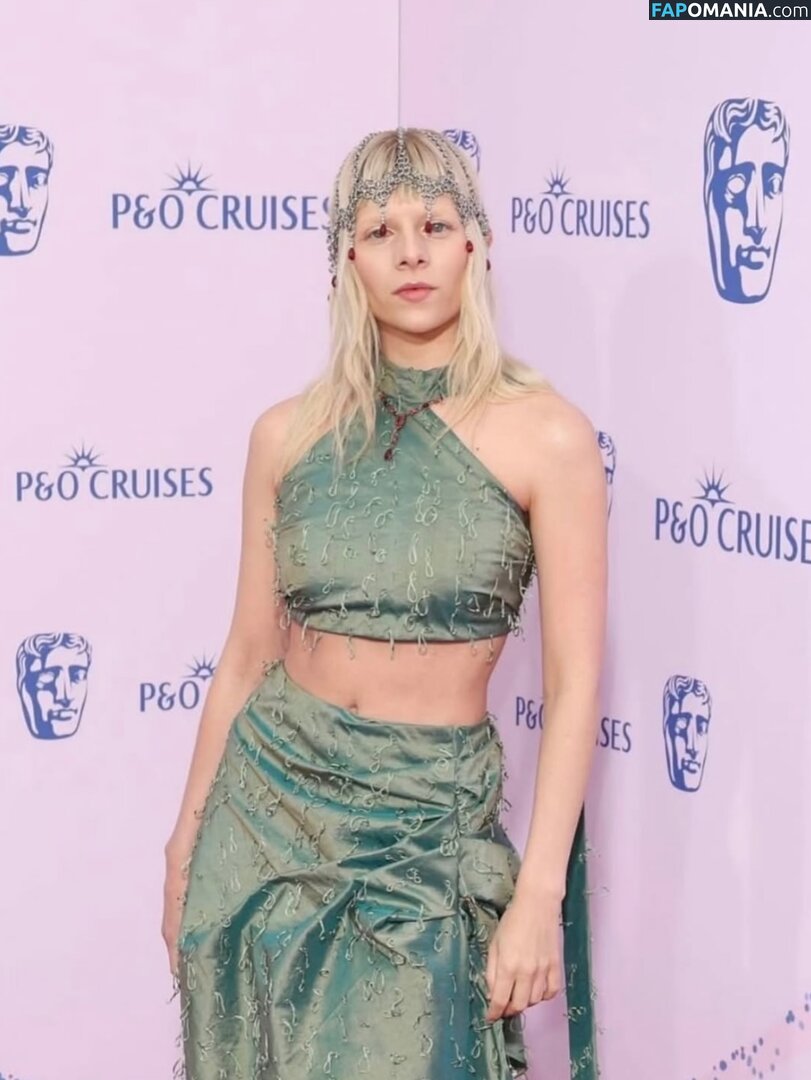 Aurora Aksnes / auroramusic / singer Γυμνός OnlyFans  Διαρρεύσαστη φωτογραφία #264