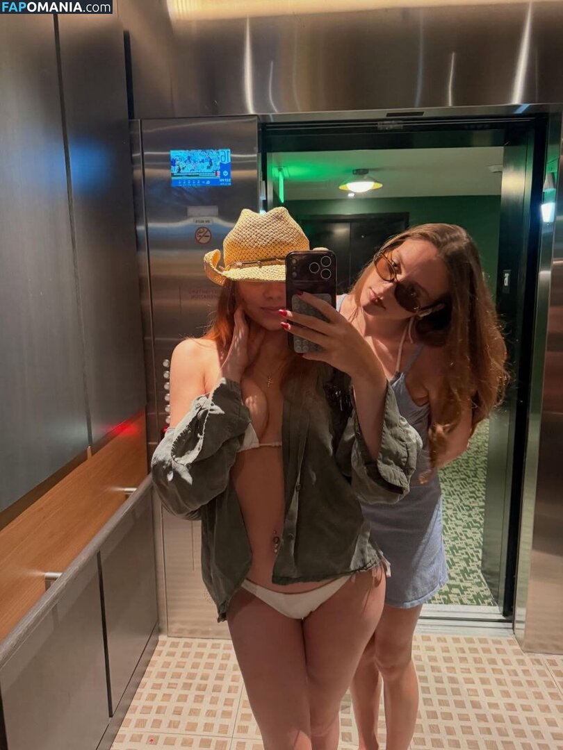 Aurorafoxxxx / scarlettaaurora / ursweetscar / yoursweetaurora Γυμνός OnlyFans  Διαρρεύσαστη φωτογραφία #14