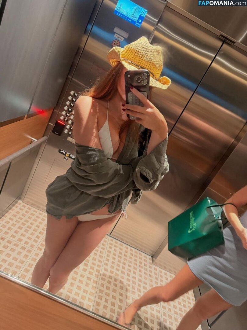 Aurorafoxxxx / scarlettaaurora / ursweetscar / yoursweetaurora Γυμνός OnlyFans  Διαρρεύσαστη φωτογραφία #15