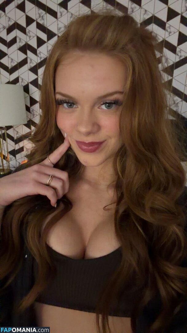 Aurorafoxxxx / scarlettaaurora / ursweetscar / yoursweetaurora Γυμνός OnlyFans  Διαρρεύσαστη φωτογραφία #16
