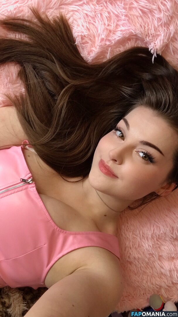 auroraiskira / kingauratv Γυμνός OnlyFans  Διαρρεύσαστη φωτογραφία #2