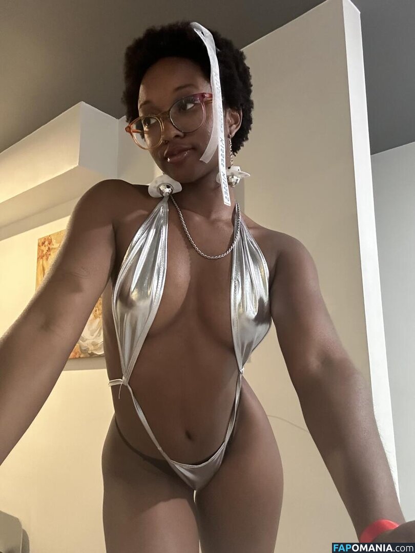 Ava V Marie Γυμνός OnlyFans  Διαρρεύσαστη φωτογραφία #4