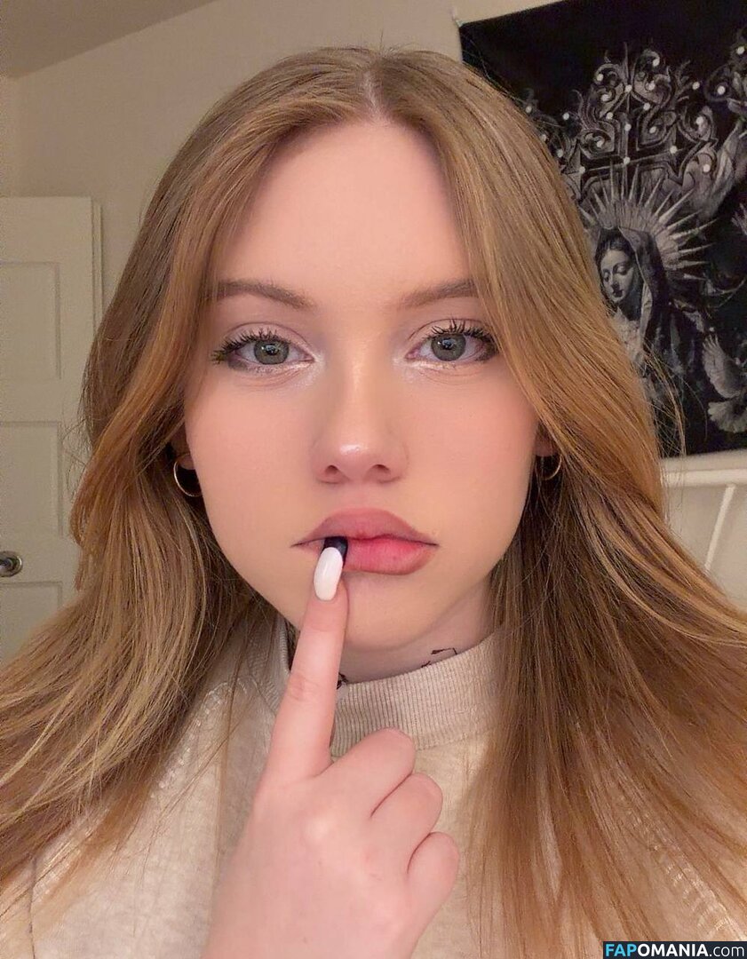 Avrrorkar / kira Avrrorka / kirakryl07 Γυμνός OnlyFans  Διαρρεύσαστη φωτογραφία #2