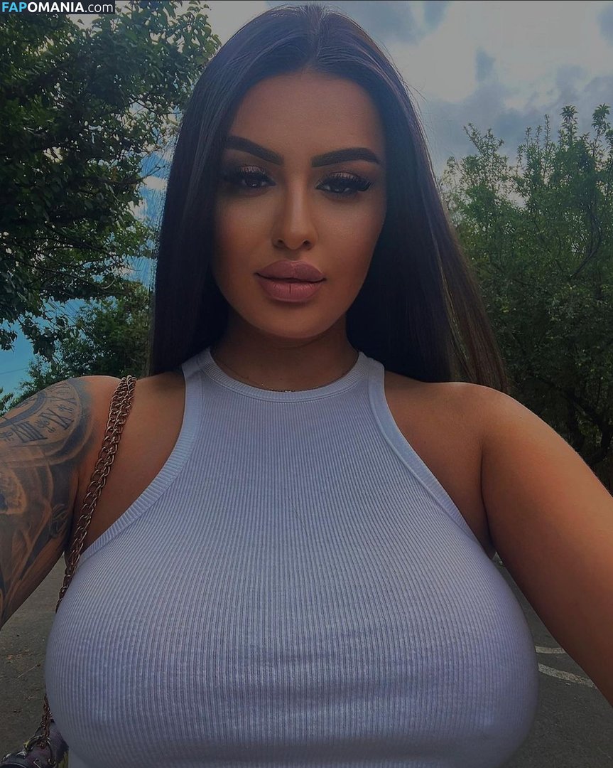 _b_miruna / k.miruu Γυμνός OnlyFans  Διαρρεύσαστη φωτογραφία #2