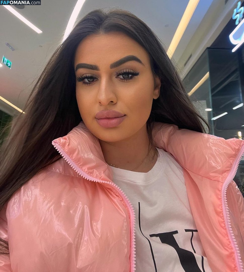 _b_miruna / k.miruu Γυμνός OnlyFans  Διαρρεύσαστη φωτογραφία #4