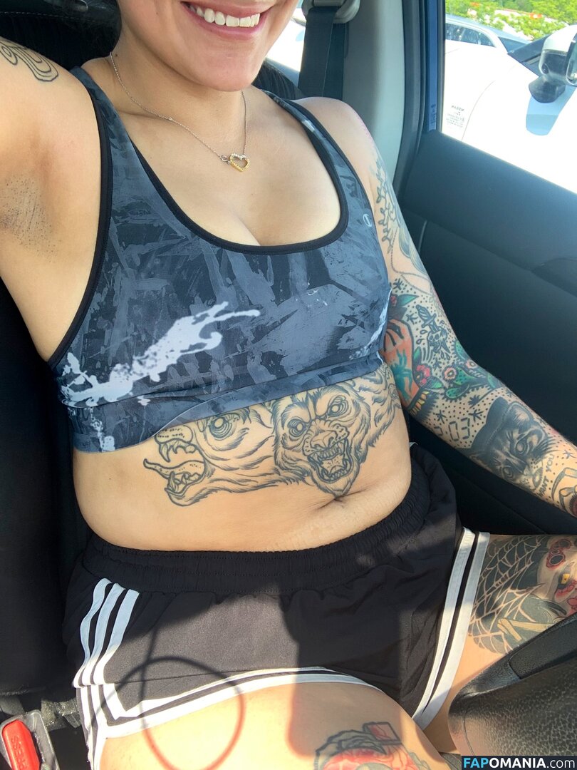Bands Van Zandt / Frikitona / RAINYDAYWOMAN / Reina / Thotsteiner Γυμνός OnlyFans  Διαρρεύσαστη φωτογραφία #4