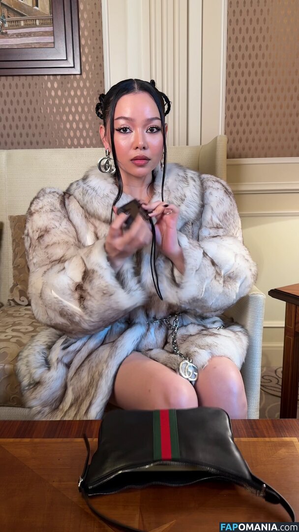 Bella Poarch / bellapoarch / bllapoarch Γυμνός OnlyFans  Διαρρεύσαστη φωτογραφία #10