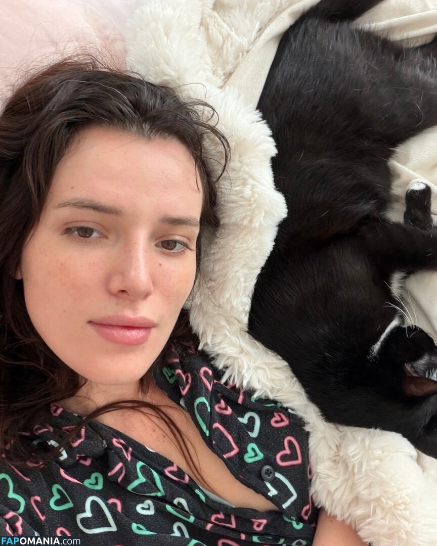 Bella Thorne / bellathorne Γυμνός OnlyFans  Διαρρεύσαστη φωτογραφία #8