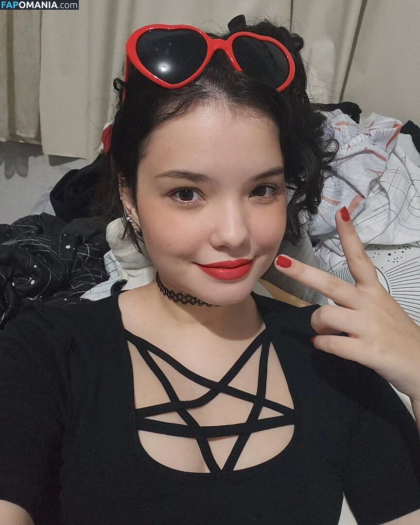 bellaplays / bellaplaysofficial Γυμνός OnlyFans  Διαρρεύσαστη φωτογραφία #1