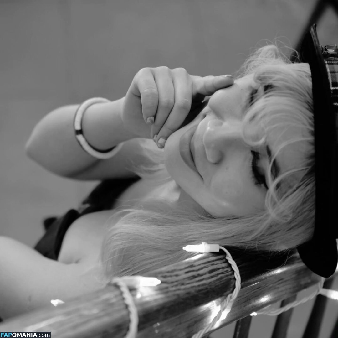 Aquentine / Bessy Q / Final Girlz / Justa Queen / Quynh Văn / _bessy.q_ Γυμνός OnlyFans  Διαρρεύσαστη φωτογραφία #7