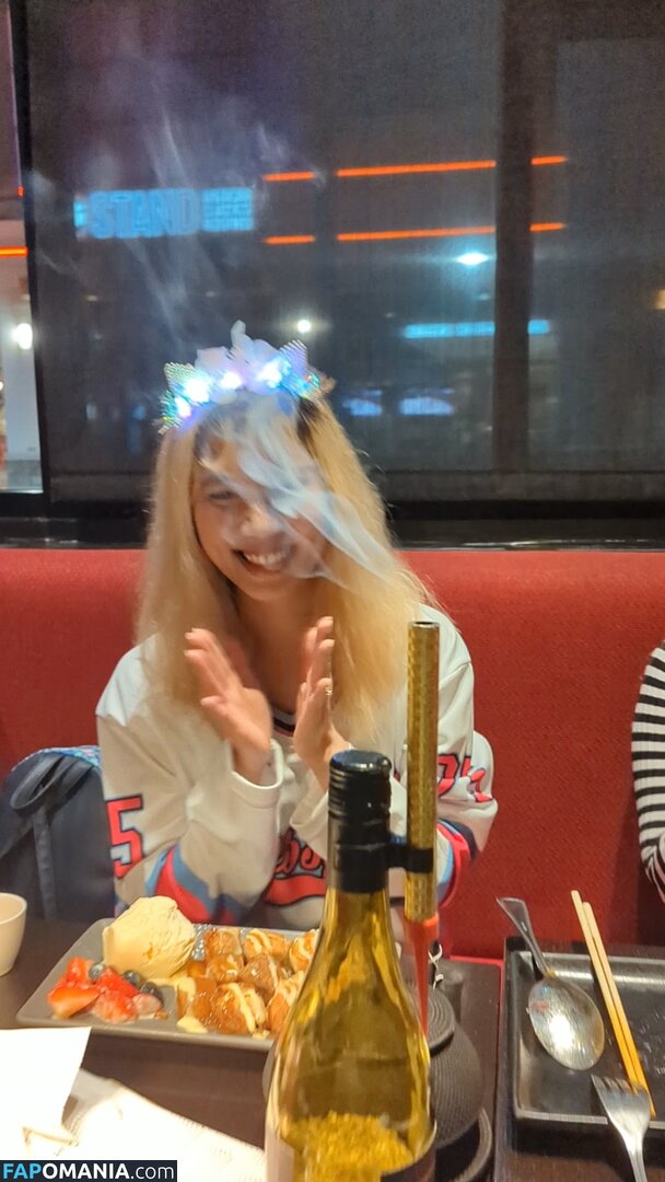 Aquentine / Bessy Q / Final Girlz / Justa Queen / Quynh Văn / _bessy.q_ Γυμνός OnlyFans  Διαρρεύσαστη φωτογραφία #29