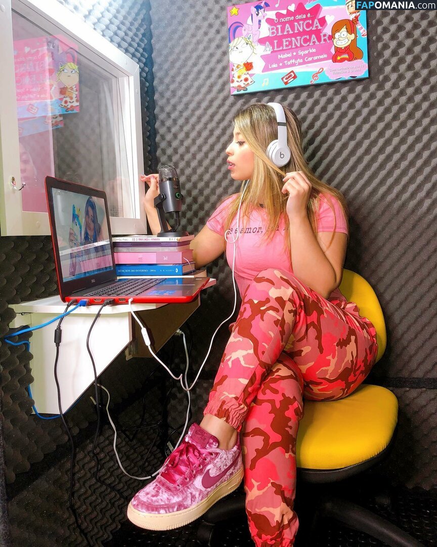 Bianca Alencar / Dubladora / Voice actress / biancaalencarof / biancaalencaroficial Γυμνός OnlyFans  Διαρρεύσαστη φωτογραφία #14