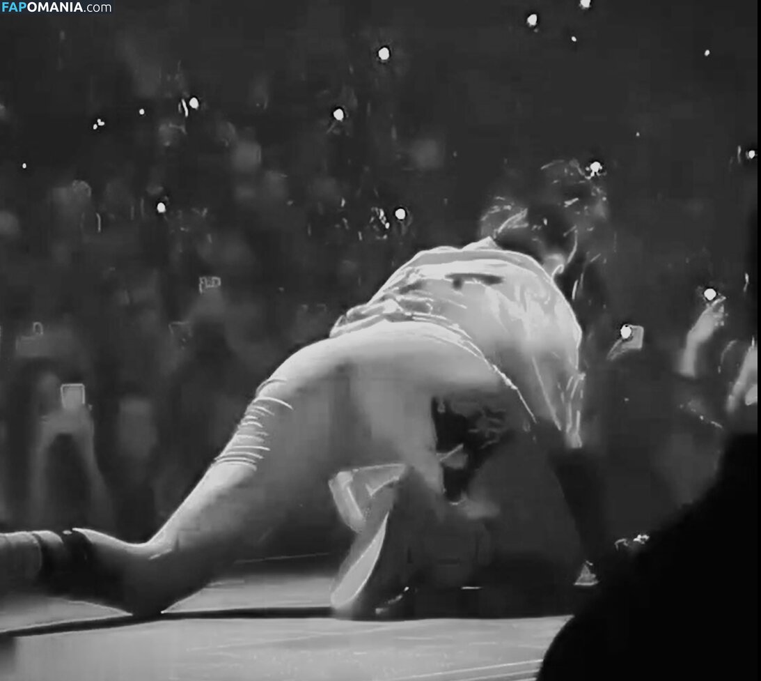 Billie Eilish / Fake / billeeilish / billieeilish Γυμνός OnlyFans  Διαρρεύσαστη φωτογραφία #2214