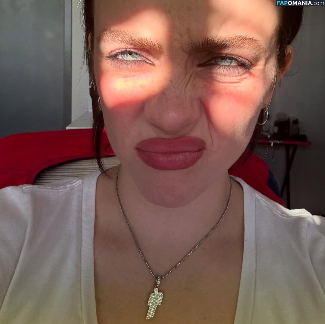 Billie Eilish / Fake / billeeilish / billieeilish Γυμνός OnlyFans  Διαρρεύσαστη φωτογραφία #2239