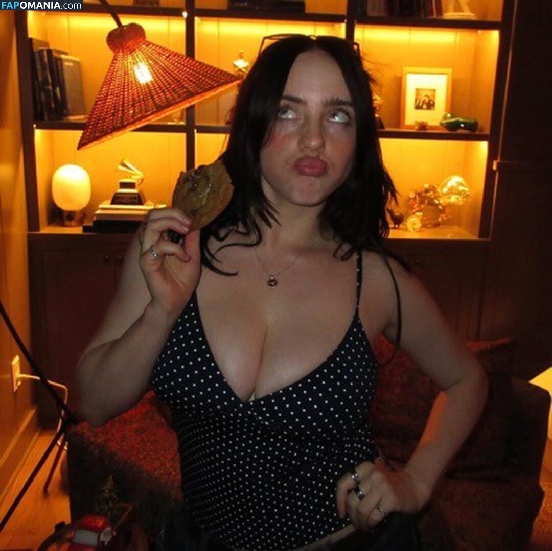 Billie Eilish / Fake / billeeilish / billieeilish Γυμνός OnlyFans  Διαρρεύσαστη φωτογραφία #2290