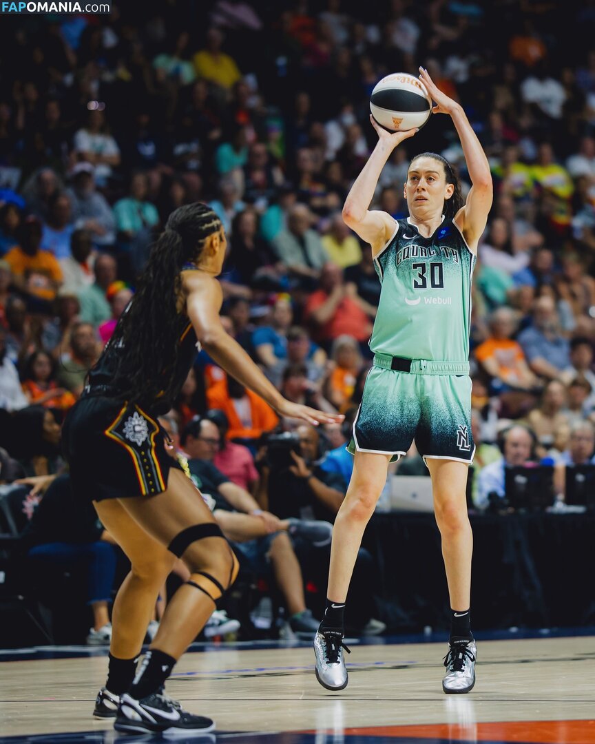 Breanna Stewart / WNBA Player / breannastewart30 Γυμνός OnlyFans  Διαρρεύσαστη φωτογραφία #6