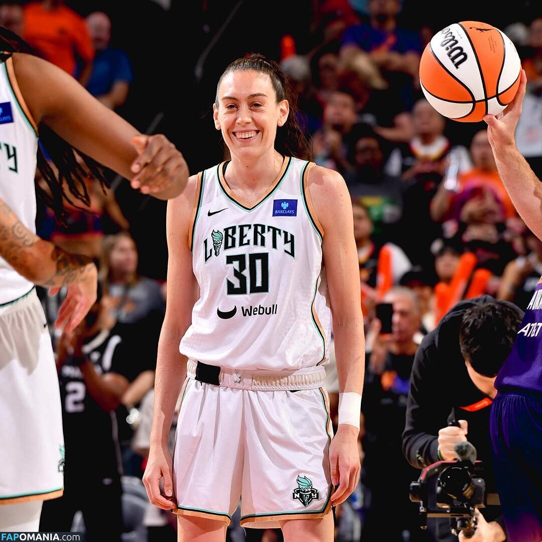Breanna Stewart / WNBA Player / breannastewart30 Γυμνός OnlyFans  Διαρρεύσαστη φωτογραφία #19
