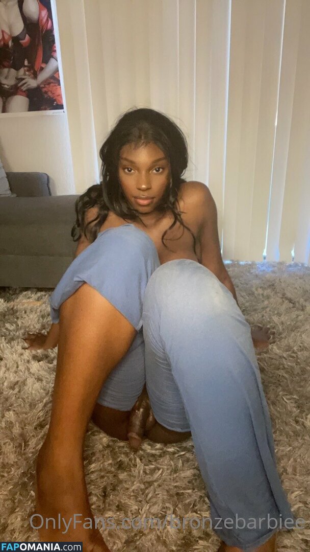 bronzebarbie / bronzebarbie2 / bronzebarbiee Γυμνός OnlyFans  Διαρρεύσαστη φωτογραφία #3