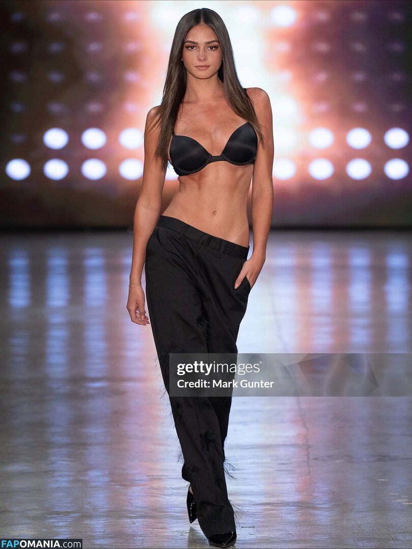 Brooklin Laird / brooklin1021 / brooklinlaird / https: Γυμνός OnlyFans  Διαρρεύσαστη φωτογραφία #2