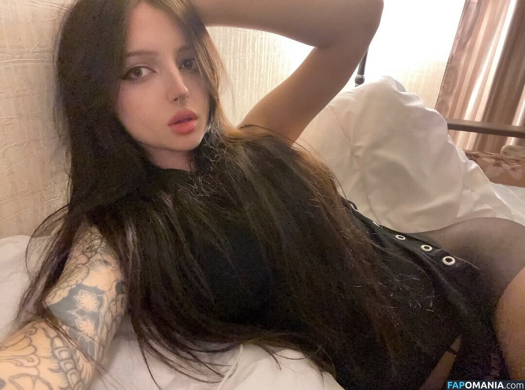 busty nosferatu / bustynosferatu / lolyacarson Γυμνός OnlyFans  Διαρρεύσαστη φωτογραφία #1