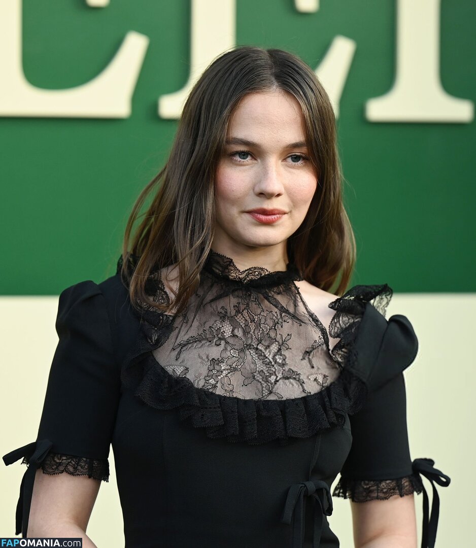 Cailee Spaeny / caileespaeny Γυμνός OnlyFans  Διαρρεύσαστη φωτογραφία #346