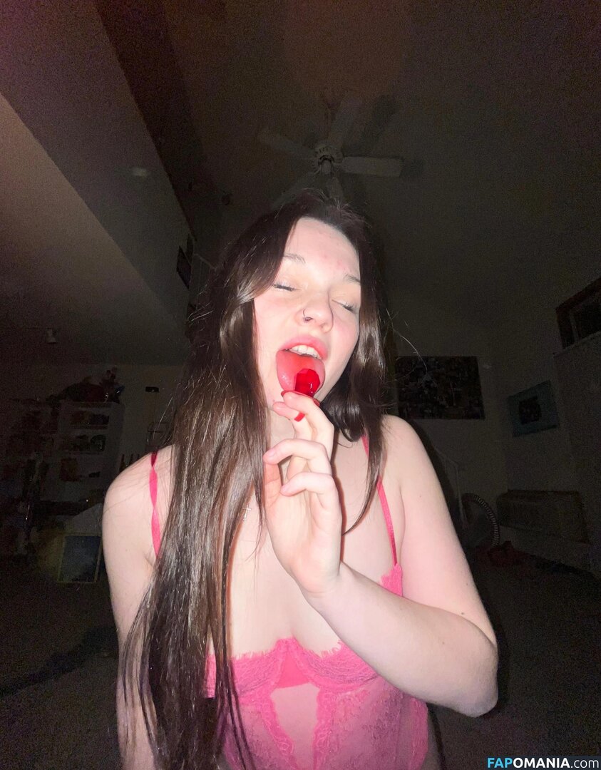 cailey_martin / caileymae / caileymartin Γυμνός OnlyFans  Διαρρεύσαστη φωτογραφία #4