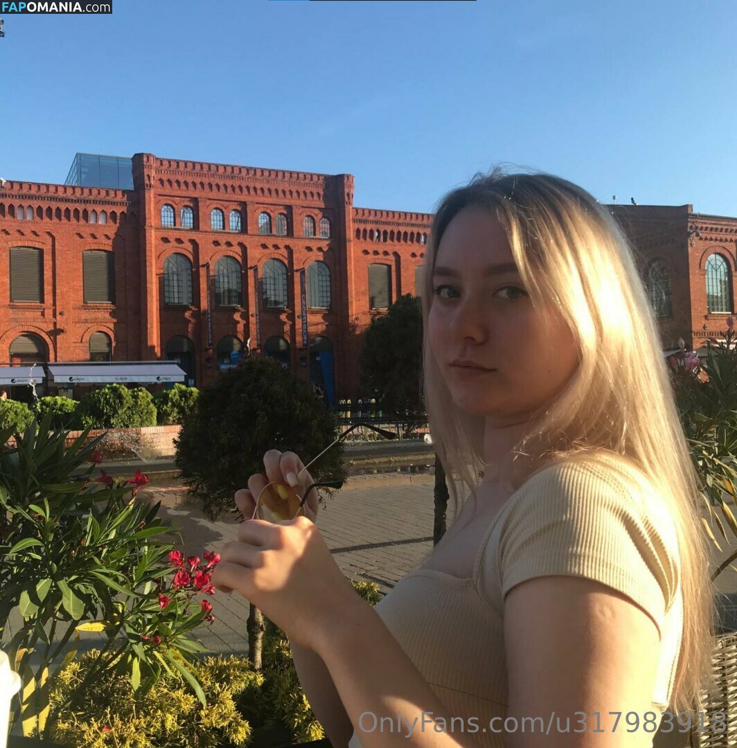 celebrity_hannah_montana Γυμνός OnlyFans  Διαρρεύσαστη φωτογραφία #9