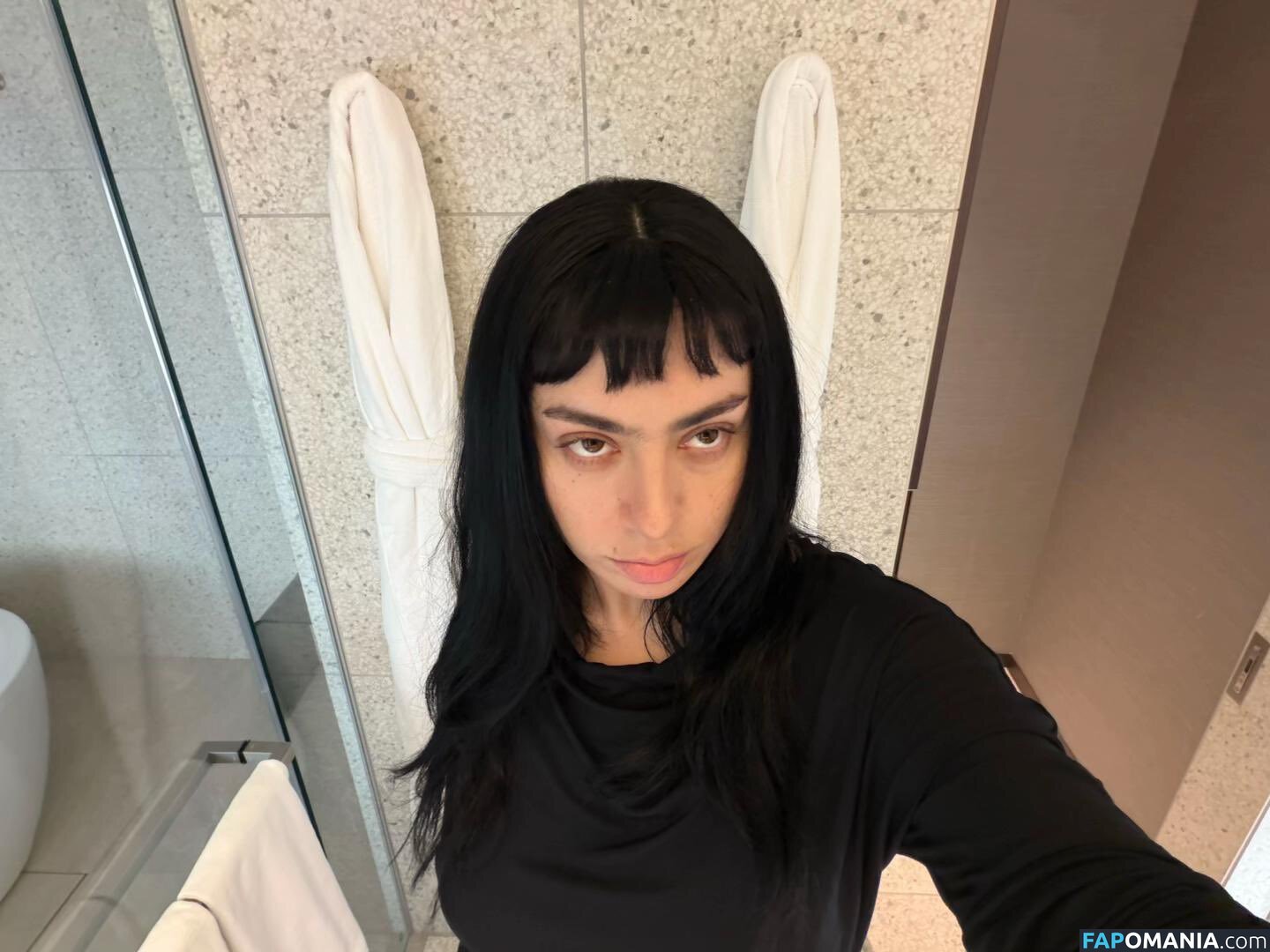 Charli XCX / charli_xcx / charlignarly / charlixcx / https: Γυμνός OnlyFans  Διαρρεύσαστη φωτογραφία #1289