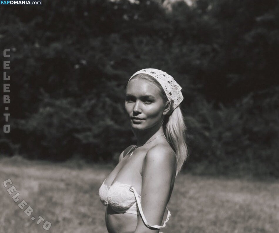 Chiara Schmitt / chiaracs_ Γυμνός OnlyFans  Διαρρεύσαστη φωτογραφία #13