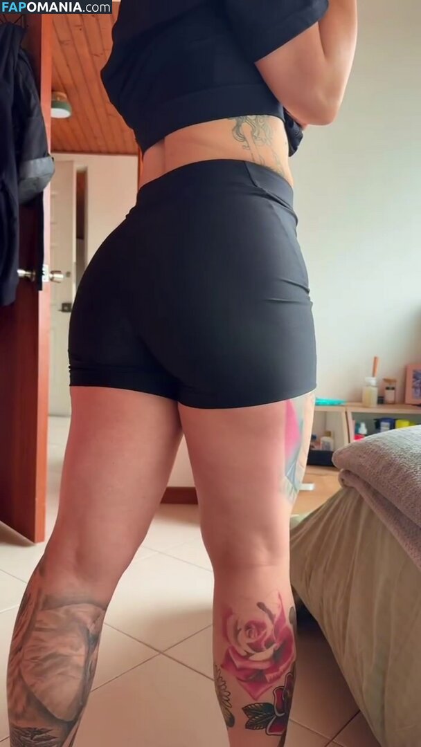 Caroloca Mejía / Helado de Vainilla / chika_bosque / https: / ideas_veg Γυμνός OnlyFans  Διαρρεύσαστη φωτογραφία #8