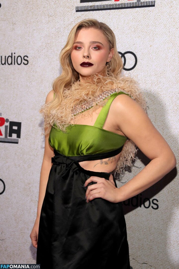 Chloë Grace Moretz / chloegmoretz / https: Γυμνός OnlyFans  Διαρρεύσαστη φωτογραφία #141