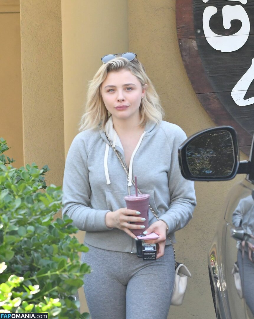 Chloë Grace Moretz / chloegmoretz / https: Γυμνός OnlyFans  Διαρρεύσαστη φωτογραφία #526