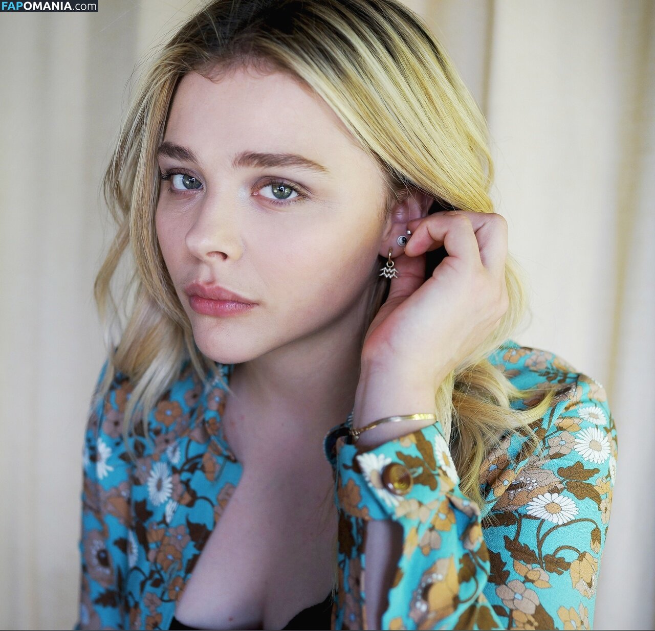 Chloë Grace Moretz / chloegmoretz / https: Γυμνός OnlyFans  Διαρρεύσαστη φωτογραφία #597