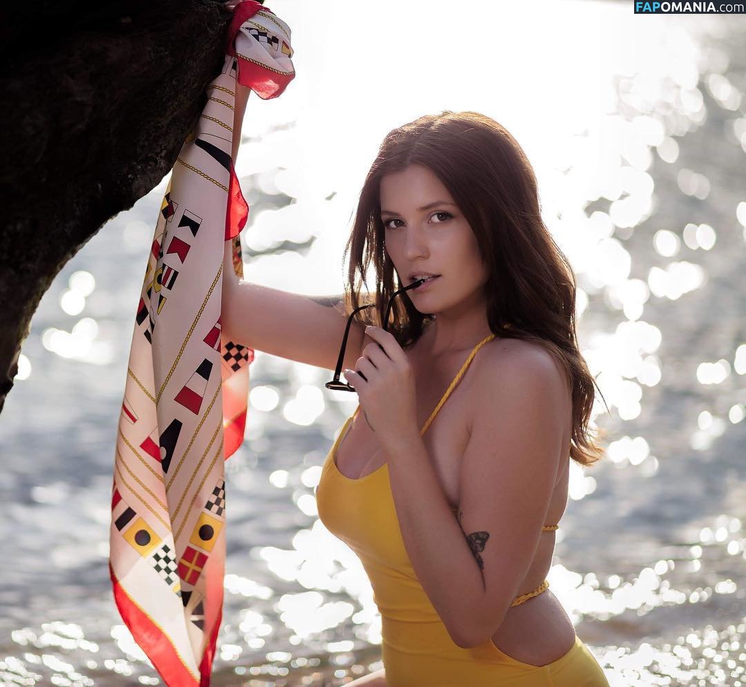 Chloe Maddren / YeahMad / chloe_maddren / chloemaddren / https: Γυμνός OnlyFans  Διαρρεύσαστη φωτογραφία #4