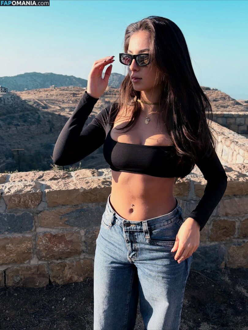 chloeabouserhal / chloealvara Γυμνός OnlyFans  Διαρρεύσαστη φωτογραφία #1