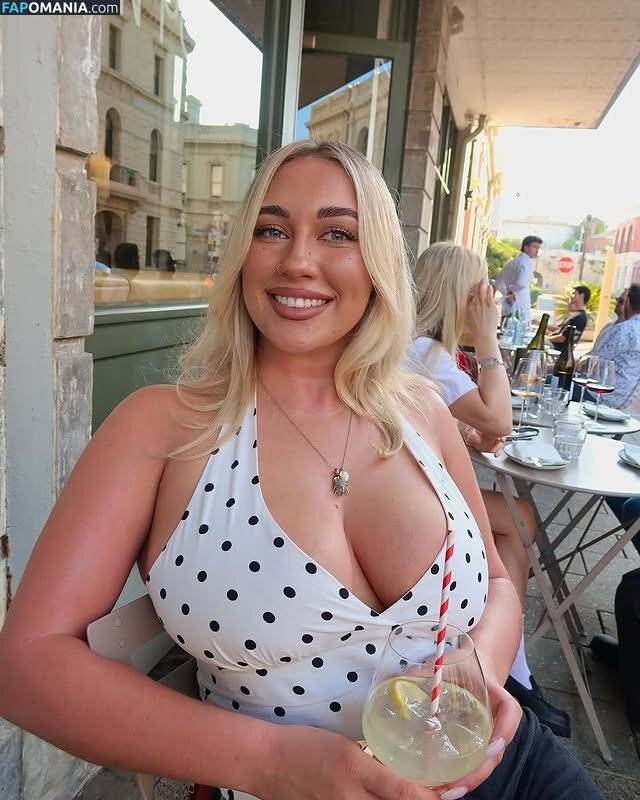chloemoriondo / https: Γυμνός OnlyFans  Διαρρεύσαστη φωτογραφία #2