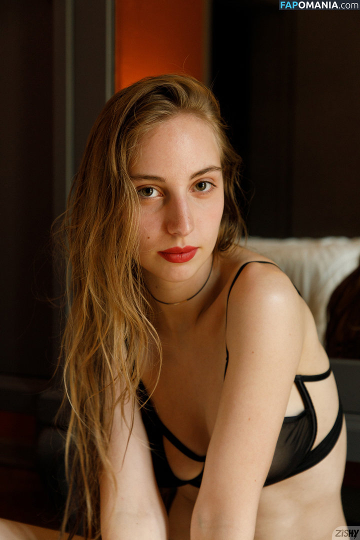 Claudia Lion / Claurilion / officialcclionx Γυμνός OnlyFans  Διαρρεύσαστη φωτογραφία #9