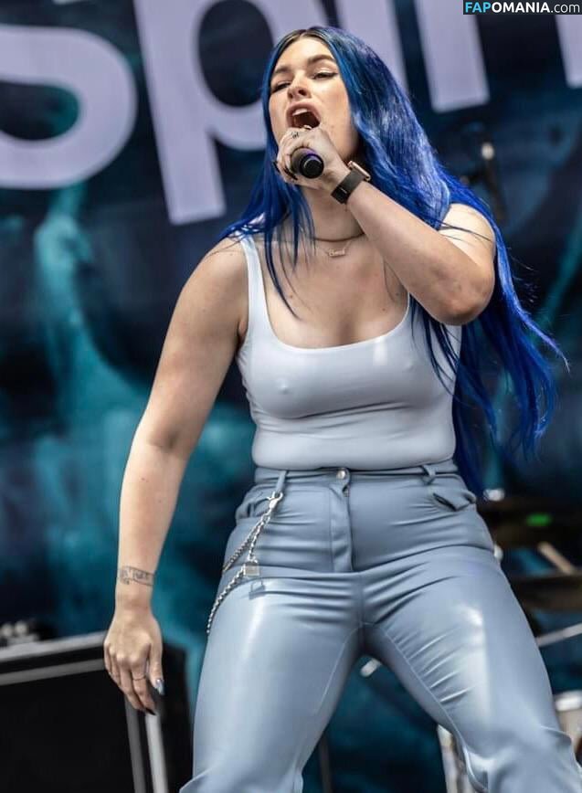 Courtney Laplante / Spiritbox Singer / courtneylaplante Γυμνός OnlyFans  Διαρρεύσαστη φωτογραφία #25