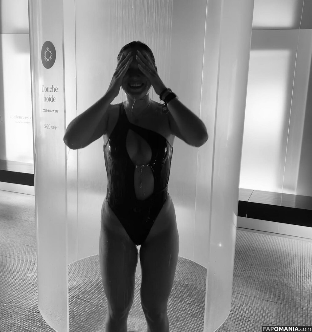 Courtney Sarault / court_sarault / courtsarault / https: Γυμνός OnlyFans  Διαρρεύσαστη φωτογραφία #17