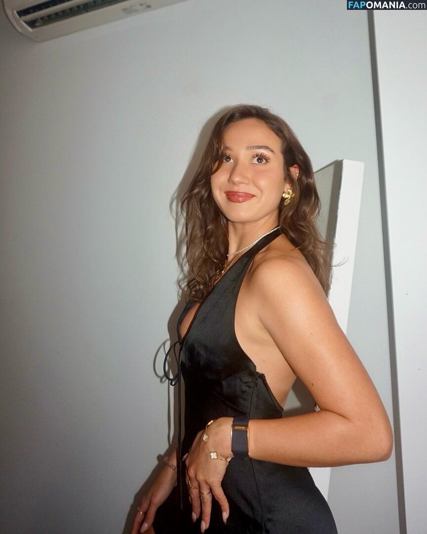 Courtney Sarault / court_sarault / courtsarault / https: Γυμνός OnlyFans  Διαρρεύσαστη φωτογραφία #26