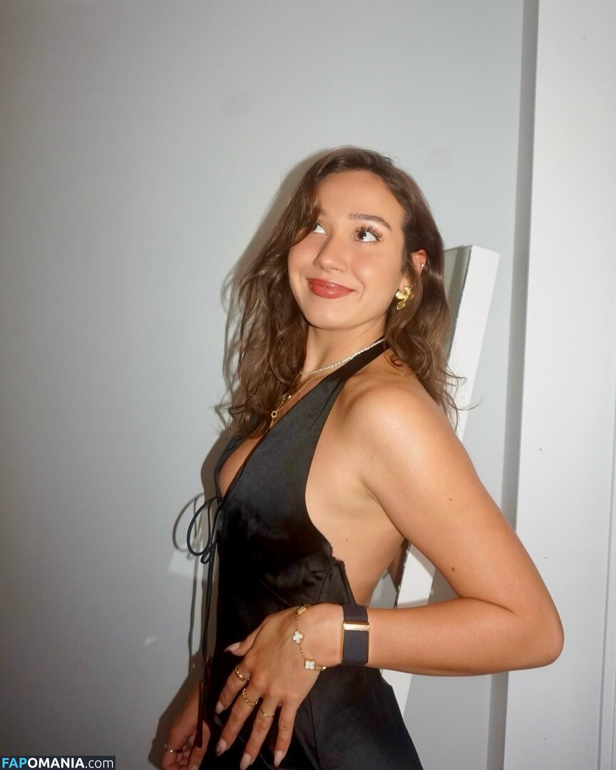 Courtney Sarault / court_sarault / courtsarault / https: Γυμνός OnlyFans  Διαρρεύσαστη φωτογραφία #27