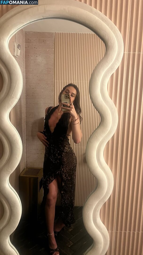 Courtney Sarault / court_sarault / courtsarault / https: Γυμνός OnlyFans  Διαρρεύσαστη φωτογραφία #33