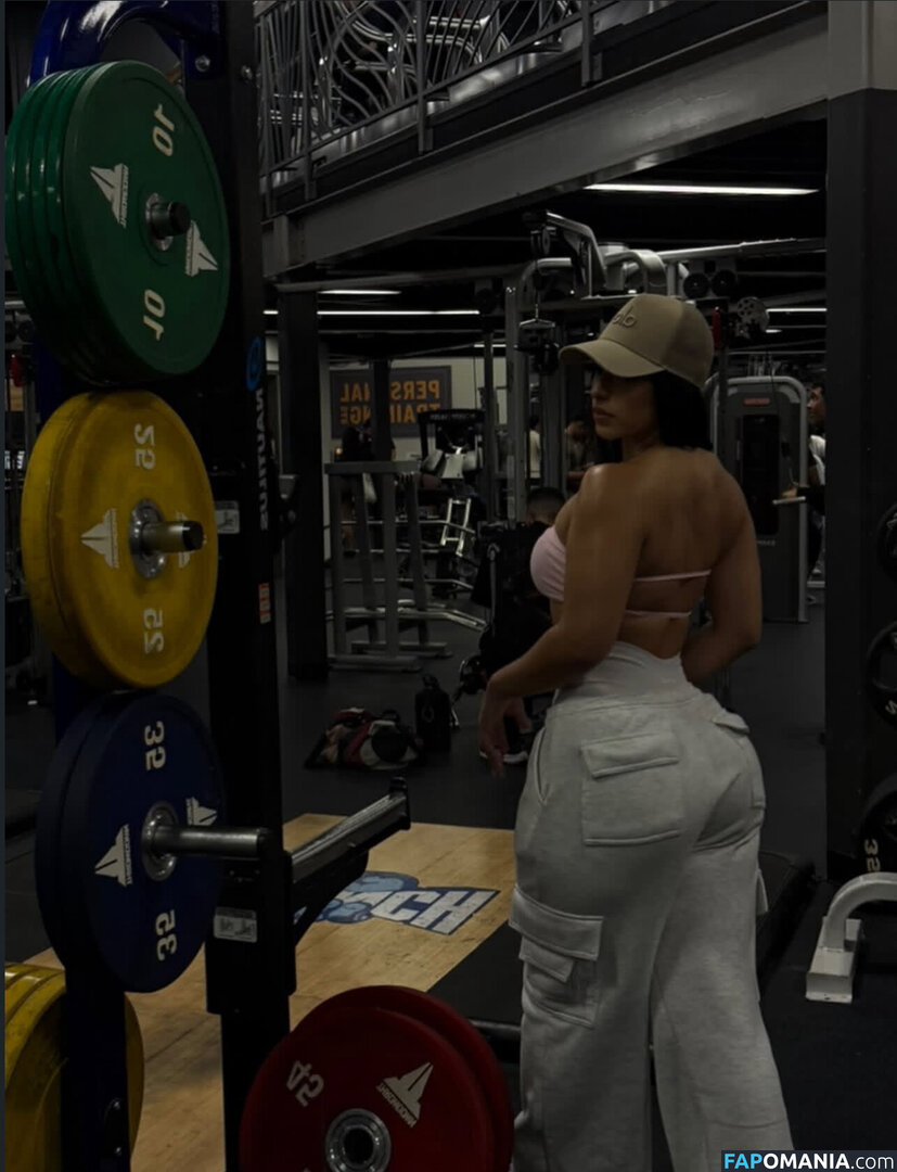 cynthiia.xx / cynthiia_xv Γυμνός OnlyFans  Διαρρεύσαστη φωτογραφία #2