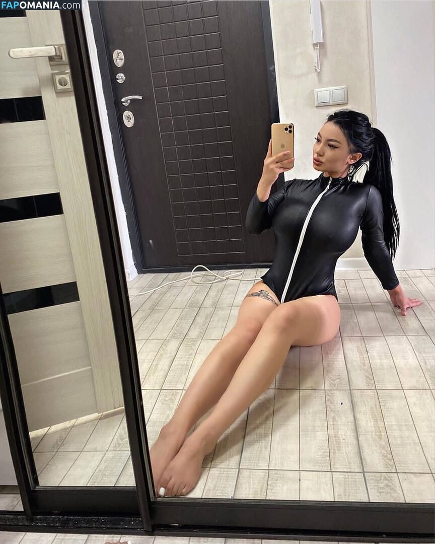 Dakarimova Zhansaya / dakarimova.online Γυμνός OnlyFans  Διαρρεύσαστη φωτογραφία #2