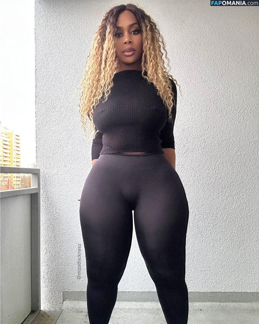 Deborah Olawovin, Mizsthicknesz / mizsthicknesz Γυμνός OnlyFans  Διαρρεύσαστη φωτογραφία #5