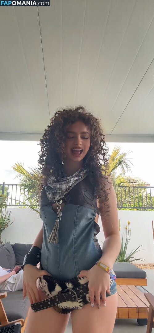 Demitra Kalogeras / demitrakalogeras Γυμνός OnlyFans  Διαρρεύσαστη φωτογραφία #23